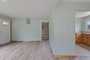 1710 SE Main St, Roseburg, OR 97470 - Photo 3