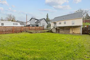 1710 SE Main St, Roseburg, OR 97470 - Photo 21