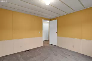 1200 E Central Ave, Sutherlin, OR 97479 - Photo 33