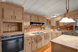 1200 E Central Ave, Sutherlin, OR 97479 - Photo 17