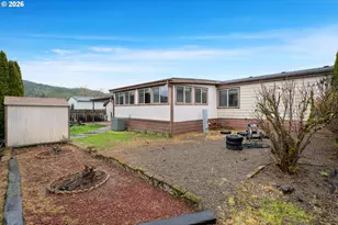 1200 E Central Ave, Sutherlin, OR 97479 - Photo 45