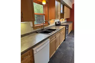 2359 Columbia St, Eugene, OR 97403 - Photo 15