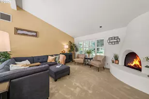 18 Ridgewood Dr, Roseburg, OR 97471 - Photo 9