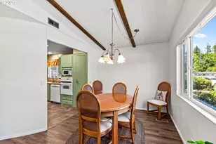 85676 Manchester Ln, Eugene, OR 97405 - Photo 11