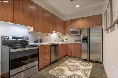 1120 NW Northrup St #102, Portland, OR 97209 - Photo 11