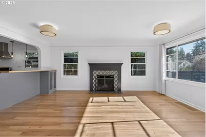 4225 SE Woodward St, Portland, OR 97206 - Photo 5