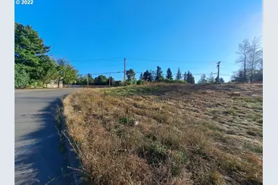 2075 NE 240th Ave, Wood Village, OR 97060 - Photo 19