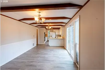 825 Filbert Ave, Eugene, OR 97404 - Photo 9