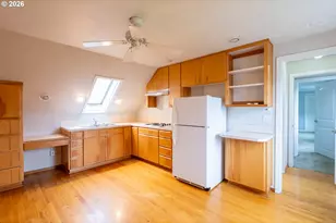 825 Filbert Ave, Eugene, OR 97404 - Photo 27