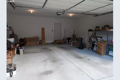 1903 Golden Way, The Dalles, OR 97058 - Photo 23