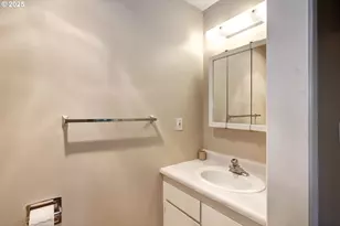 5150 NW Neakahnie Ave, Portland, OR 97229 - Photo 15