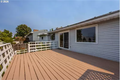 321 W 21st St, The Dalles, OR 97058 - Photo 11