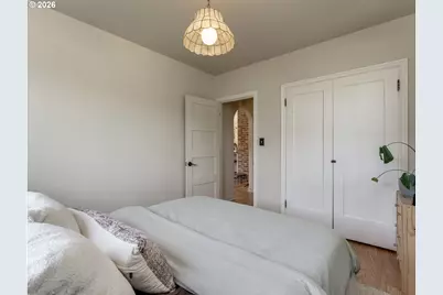 636 SE 68th Ave, Portland, OR 97215 - Photo 11