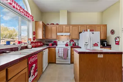 960 1/2 H St, Baker City, OR 97814 - Photo 21