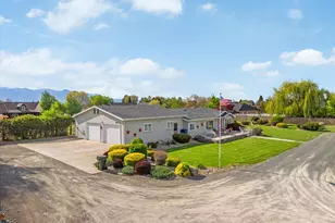 960 1/2 H St, Baker City, OR 97814 - Photo 5