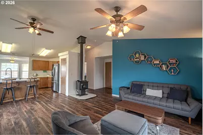 1351 N Monroe St, Lafayette, OR 97127 - Photo 19
