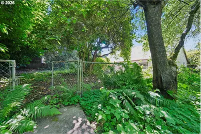 10346 SE 23rd Ave, Milwaukie, OR 97222 - Photo 31
