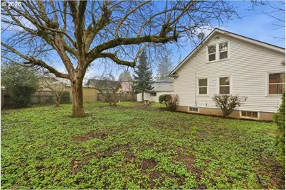 4903 SE 76th Ave, Portland, OR 97206 - Photo 9