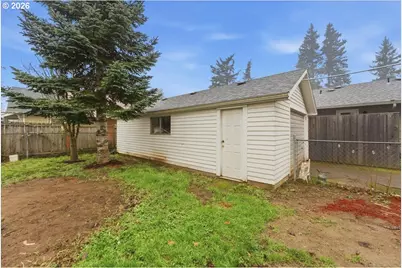 4903 SE 76th Ave, Portland, OR 97206 - Photo 7