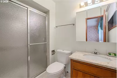 13490 NW Pettygrove St, Portland, OR 97229 - Photo 15