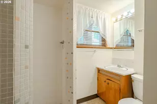 13490 NW Pettygrove St, Portland, OR 97229 - Photo 21