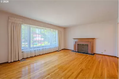 13490 NW Pettygrove St, Portland, OR 97229 - Photo 3