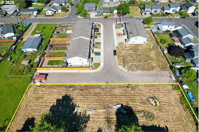 790 Monarch Way, Harrisburg, OR 97446 - Photo 1
