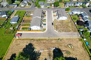 790 Monarch Way, Harrisburg, OR 97446 - Photo 1