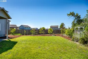 2000 NE Summit Dr, Albany, OR 97321 - Photo 27
