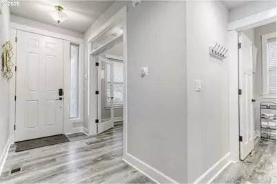 12314 SE Verlie St, Happy Valley, OR 97086 - Photo 5