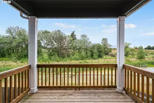 1043 N Fairhope Pl, Ridgefield, WA 98642 - Photo 3