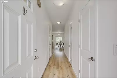 1043 N Fairhope Pl, Ridgefield, WA 98642 - Photo 5