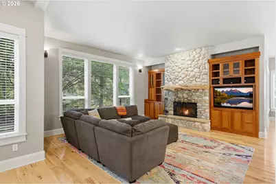 11498 SE Painted Hills Ct, Happy Valley, OR 97086 - Photo 13