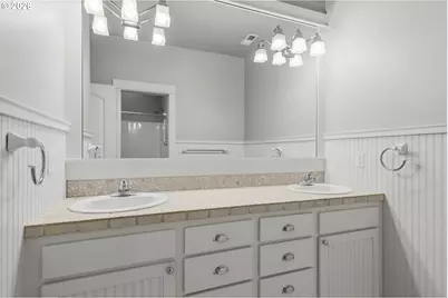 11498 SE Painted Hills Ct, Happy Valley, OR 97086 - Photo 37