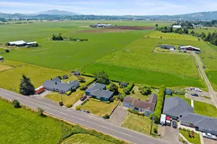 1250 McCormick Loop Rd, Tillamook, OR 97141 - Photo 3