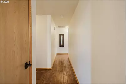 913 S Fir Ct, Canby, OR 97013 - Photo 17