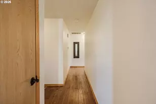 913 S Fir Ct, Canby, OR 97013 - Photo 17