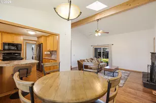 913 S Fir Ct, Canby, OR 97013 - Photo 11