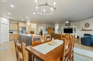 888 Medina Ave, Sutherlin, OR 97479 - Photo 13