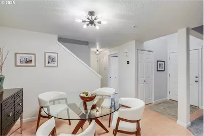 10797 SW Canterbury Ln #101, Portland, OR 97224 - Photo 7