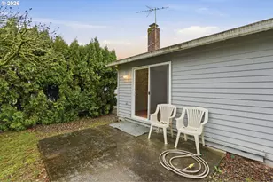 2461 SE Willow Dr, Hillsboro, OR 97123 - Photo 23