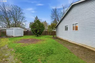 2461 SE Willow Dr, Hillsboro, OR 97123 - Photo 25