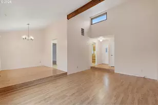 2461 SE Willow Dr, Hillsboro, OR 97123 - Photo 11