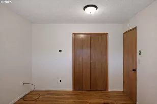 10323 NE 58th St, Vancouver, WA 98662 - Photo 9