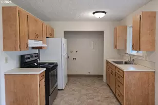 10323 NE 58th St, Vancouver, WA 98662 - Photo 5