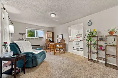 60 NE 23rd St, Gresham, OR 97030 - Photo 9