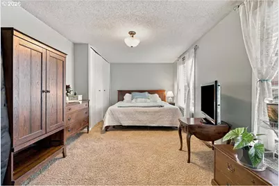 60 NE 23rd St, Gresham, OR 97030 - Photo 23