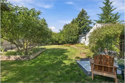 60 NE 23rd St, Gresham, OR 97030 - Photo 41