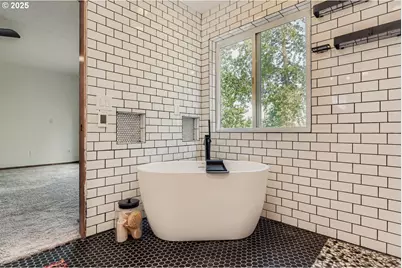 3902 NE 203rd Ave, Fairview, OR 97024 - Photo 19