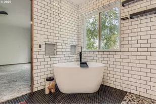 3902 NE 203rd Ave, Fairview, OR 97024 - Photo 19